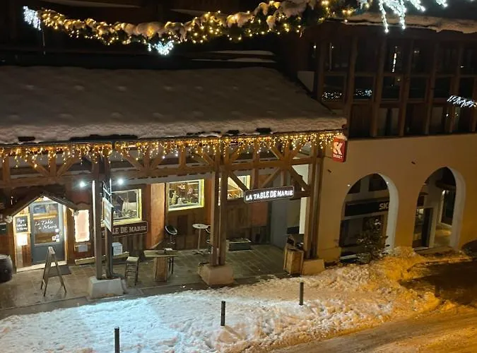 L'escalade 3 * Куршевель